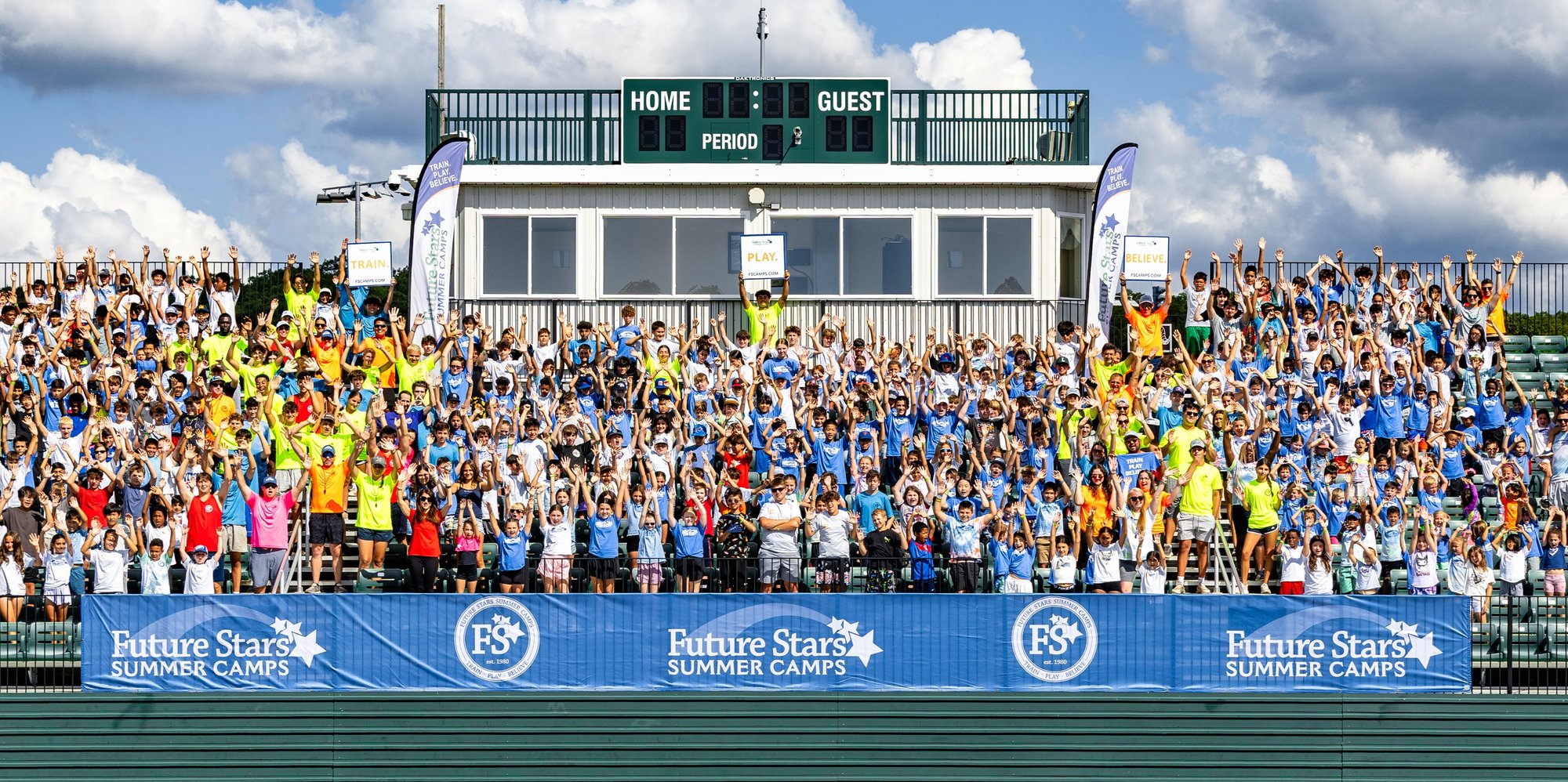 FD_2025_Camp_GroupPhoto_Bleachers