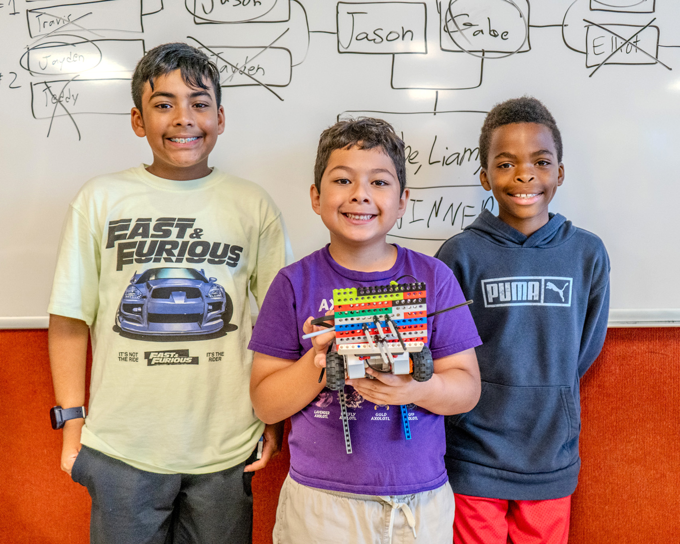 FD_STEAM_Exploration_Boys_Smiling_lego