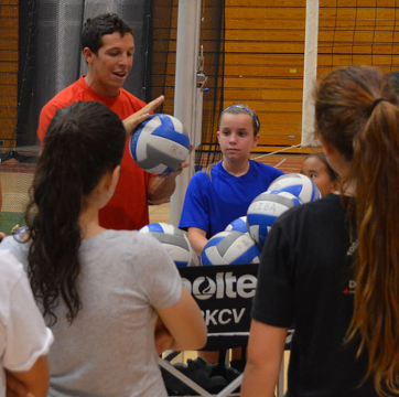 Feedly_FS__Volleyball_Coll__Nov__15_2017_760-1-1