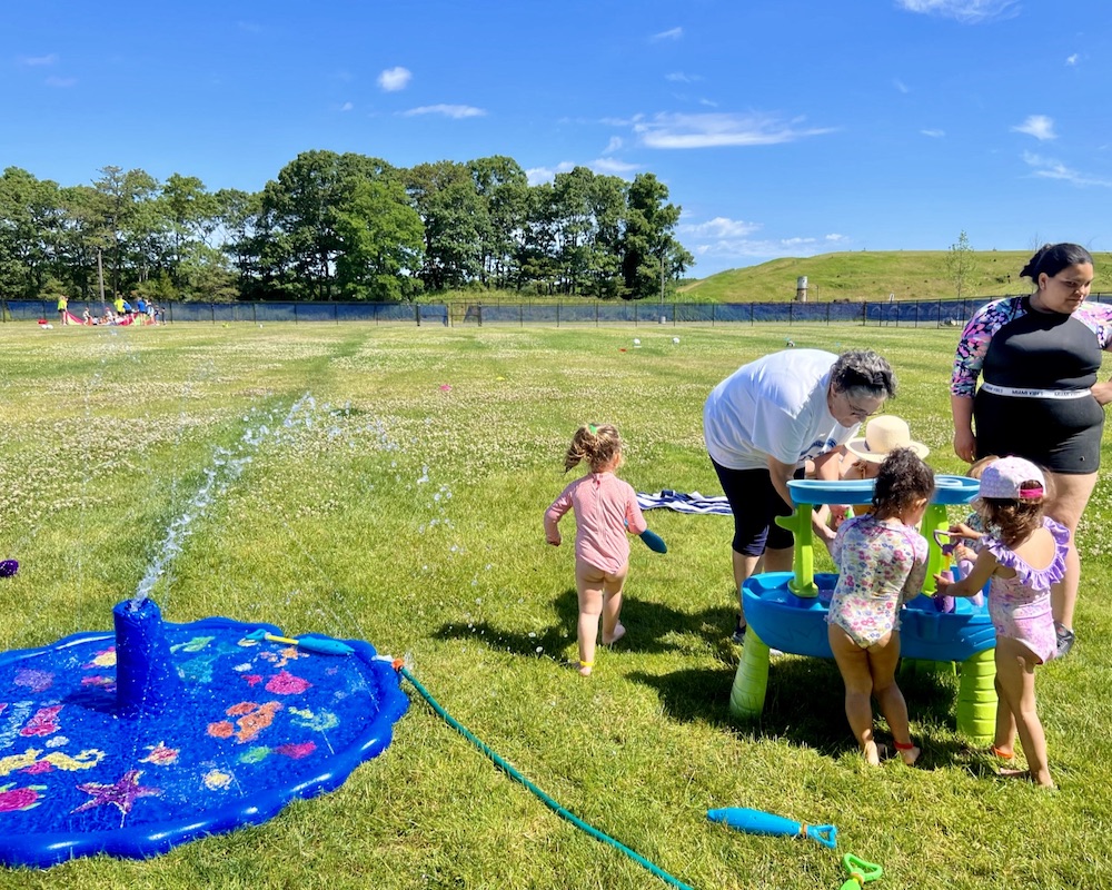 SH_tinystars_water_outdoors